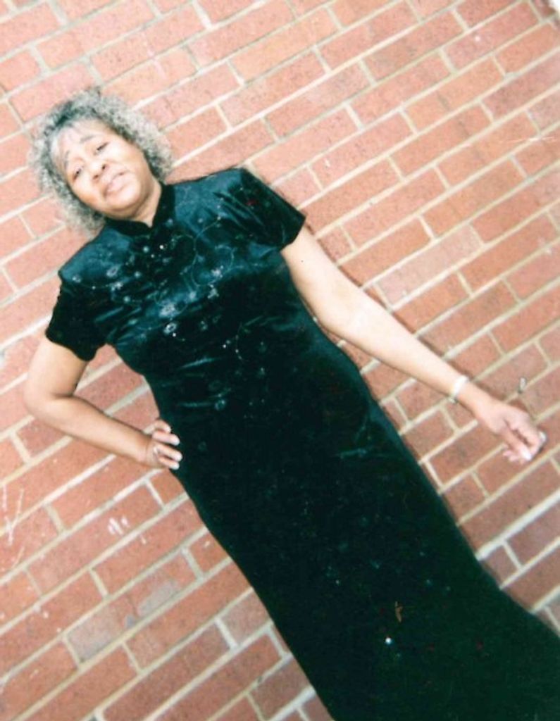 Mrs. Bennie Dickerson