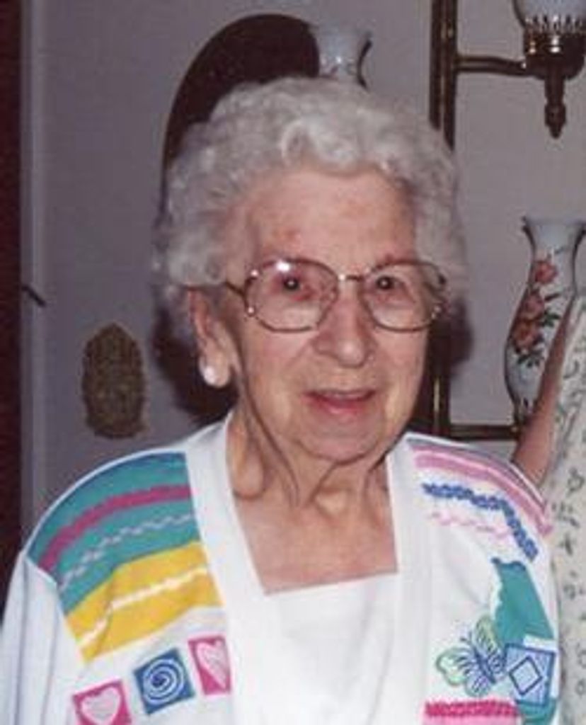 Mabel L Roberts