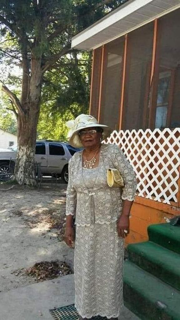 Mrs. Celestine Woodson Profile Photo