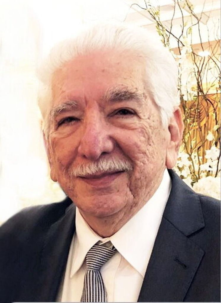 Hector "Toby" Casab Profile Photo