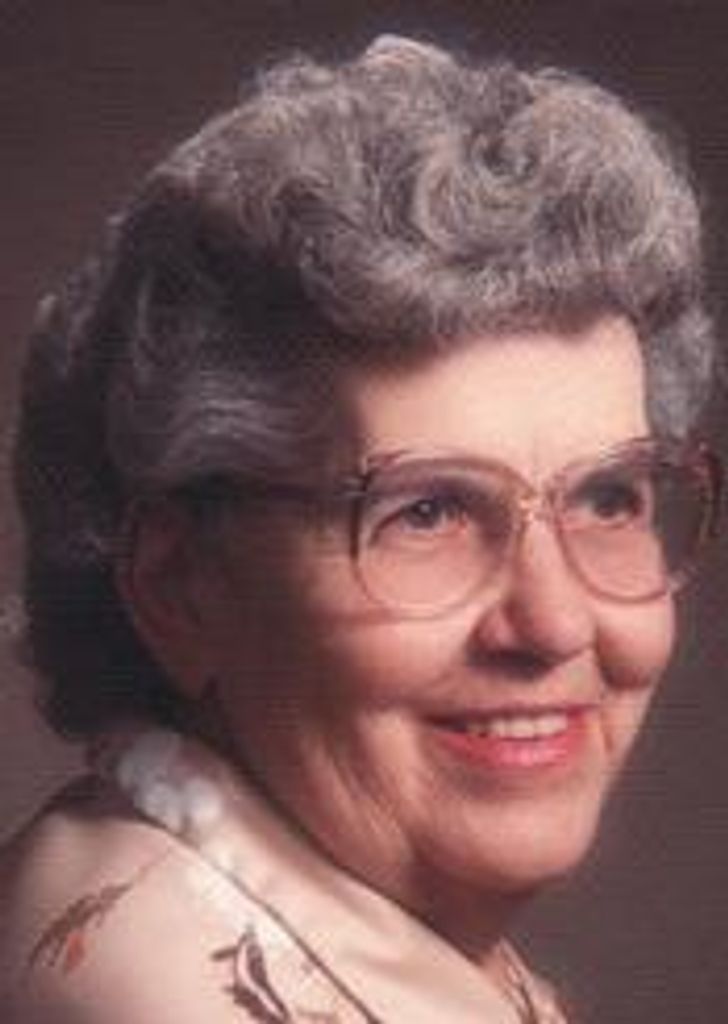 Velma Nadine Beckerdite