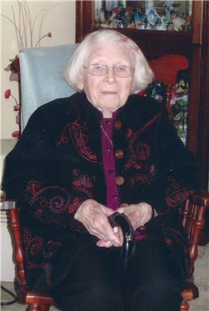 Viola  Freier