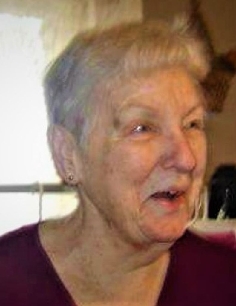 Joan (O'Reilly)  Mccabe