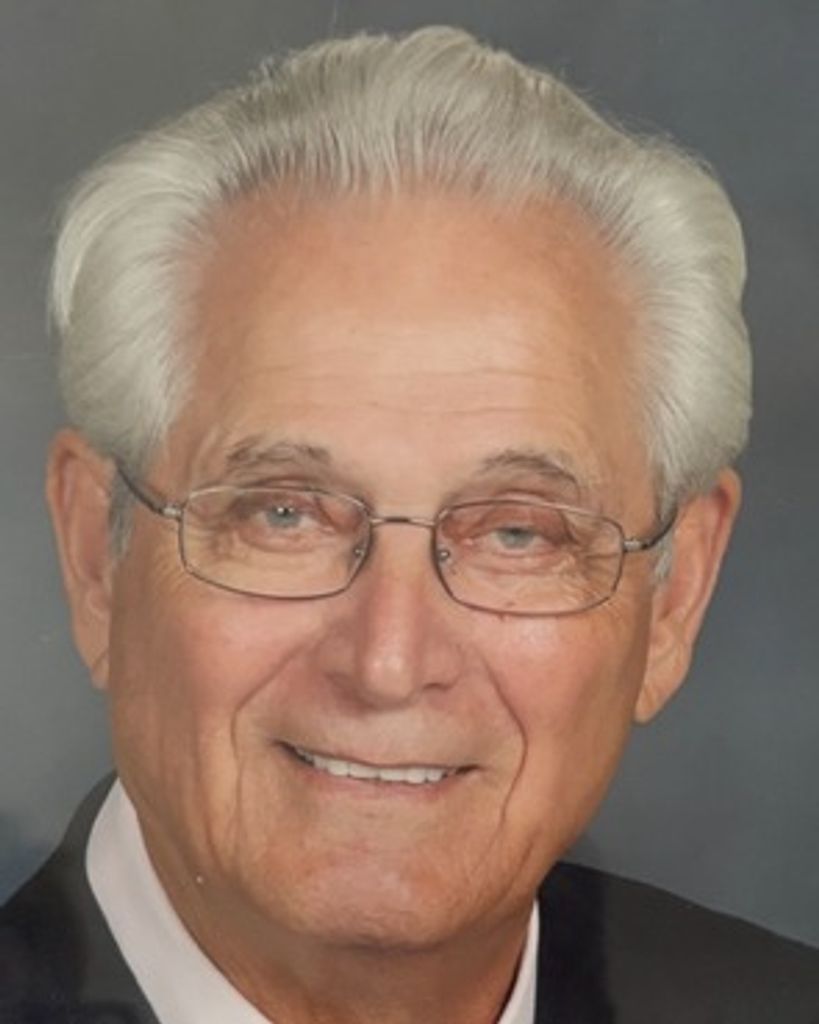 Paul Wyburg Neidlinger Profile Photo