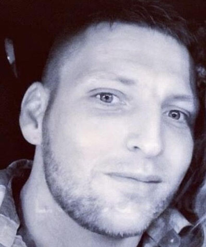 Damien Kasey Deblois Profile Photo