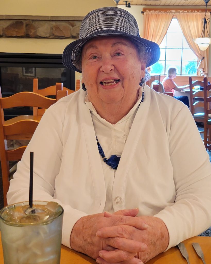Dorothy Mae Dougherty-Whipple Profile Photo