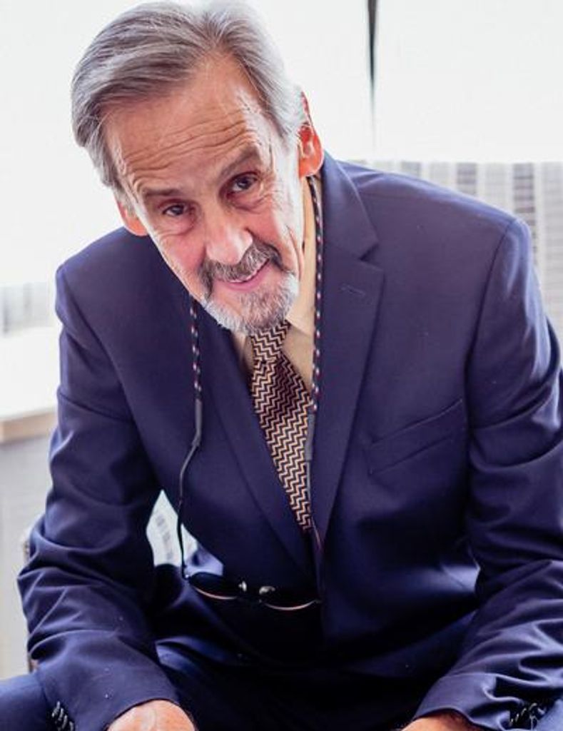 Willis Russell Henry Profile Photo