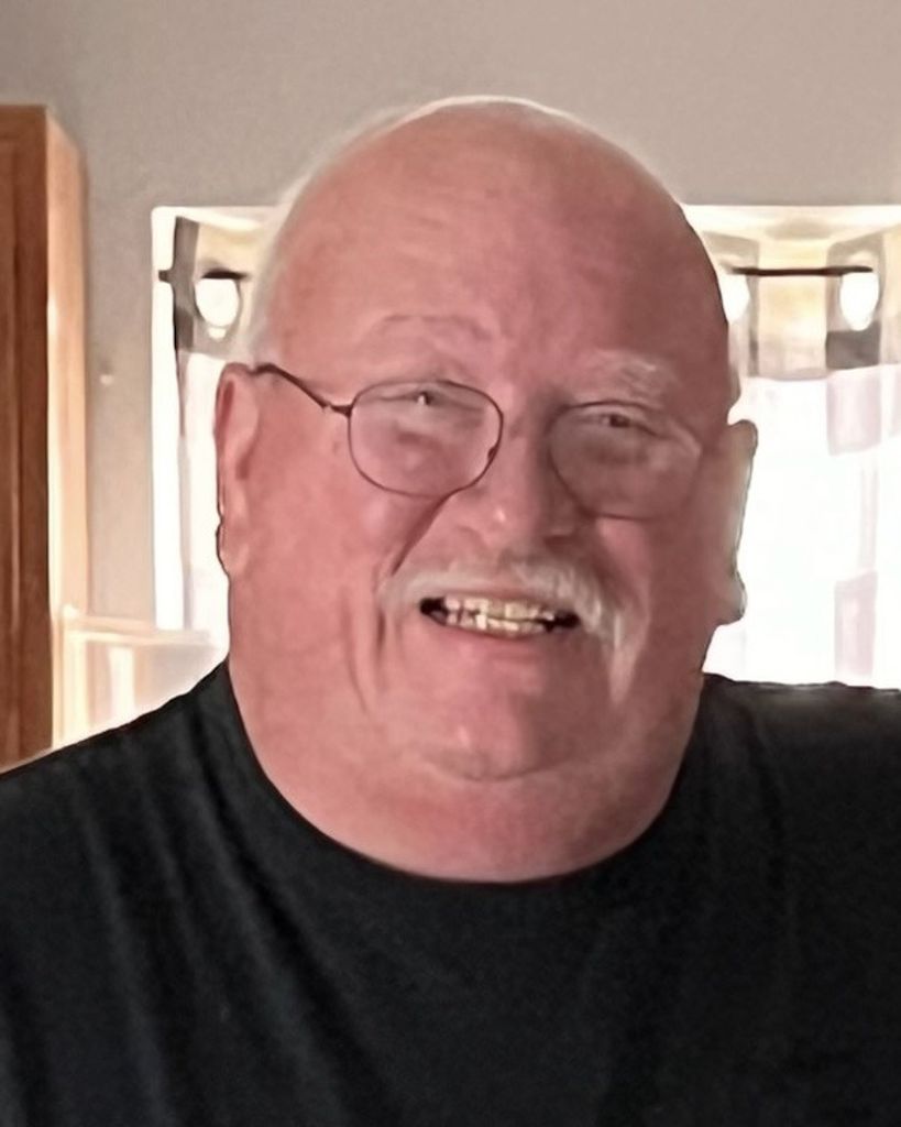 Steven Russell Smith Profile Photo