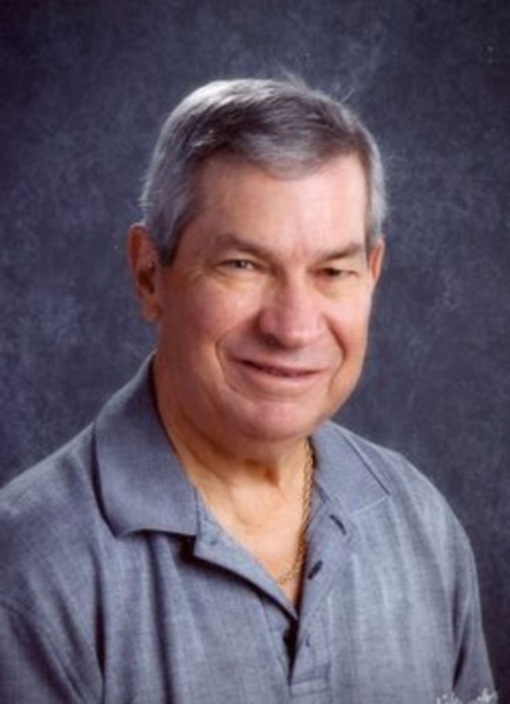 Charlie Roscoe Carden Profile Photo