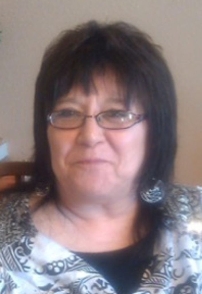 Esther Chavez Profile Photo