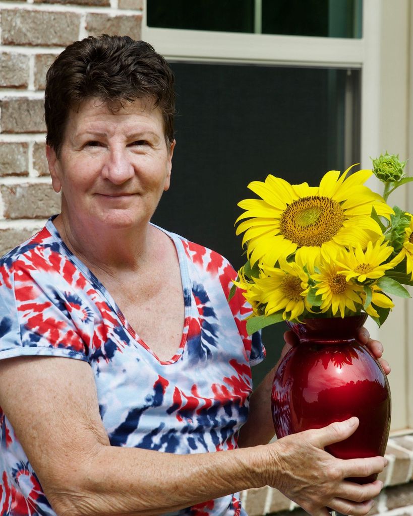 Sandra Kay Hauser Profile Photo