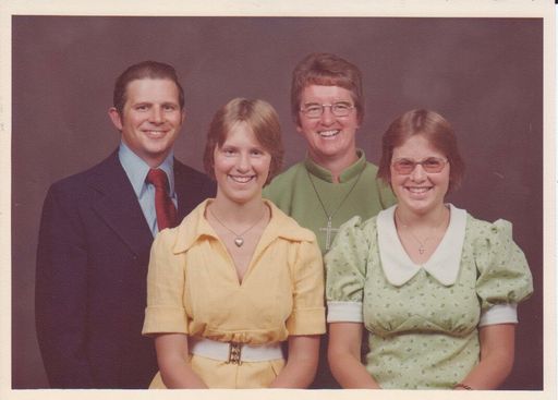 Ronald Merle Paine photo gallery thumbnail 15 of 91