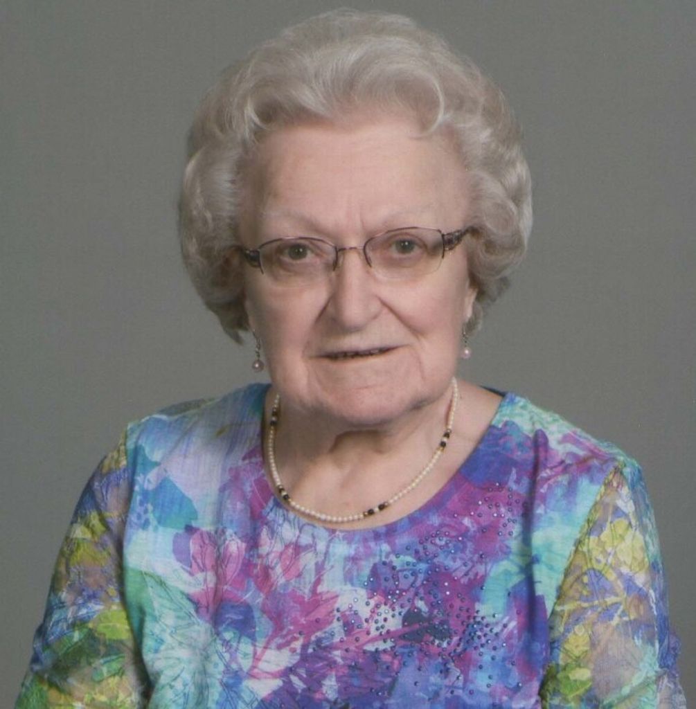 Loressa Paulina Mcclain