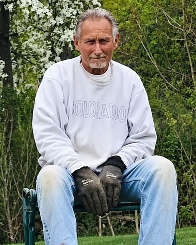 Robert "Bob" Downing Hough Profile Photo
