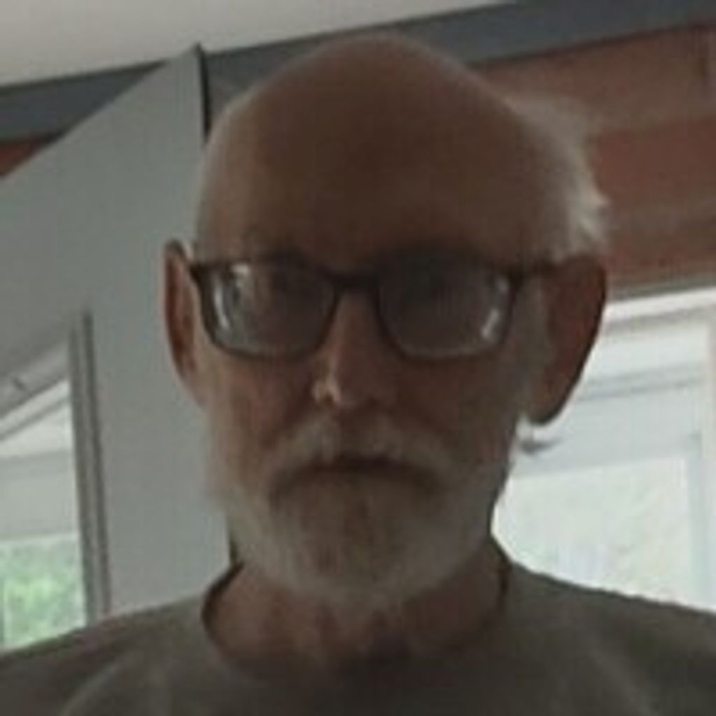 Robert Earl Savory Profile Photo