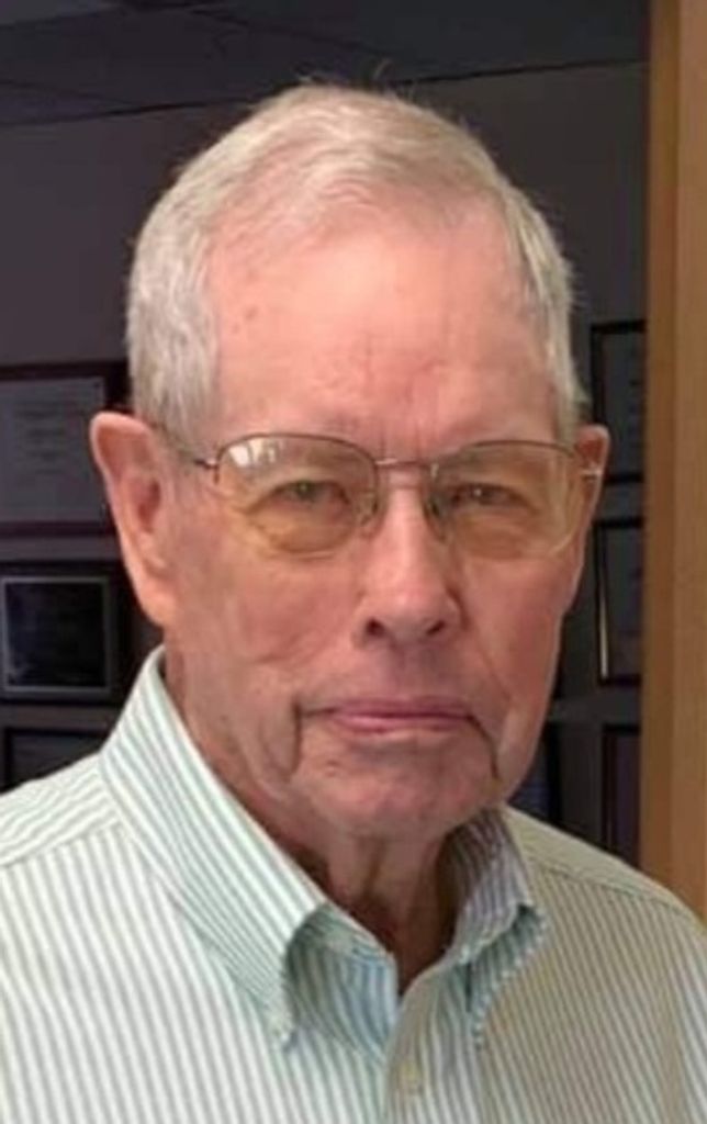 Dwight E Hoopes Profile Photo