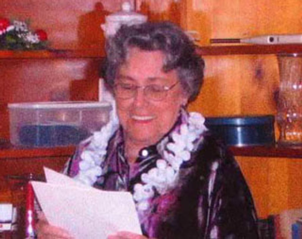 Vivian Armeda Davis Profile Photo