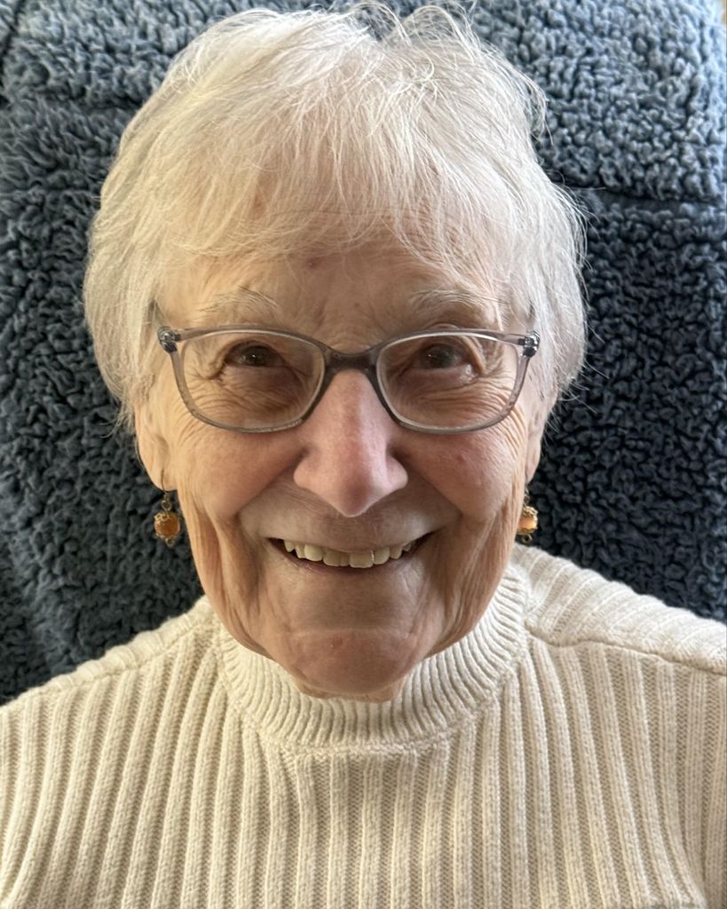 Viola Clara Van Til Profile Photo