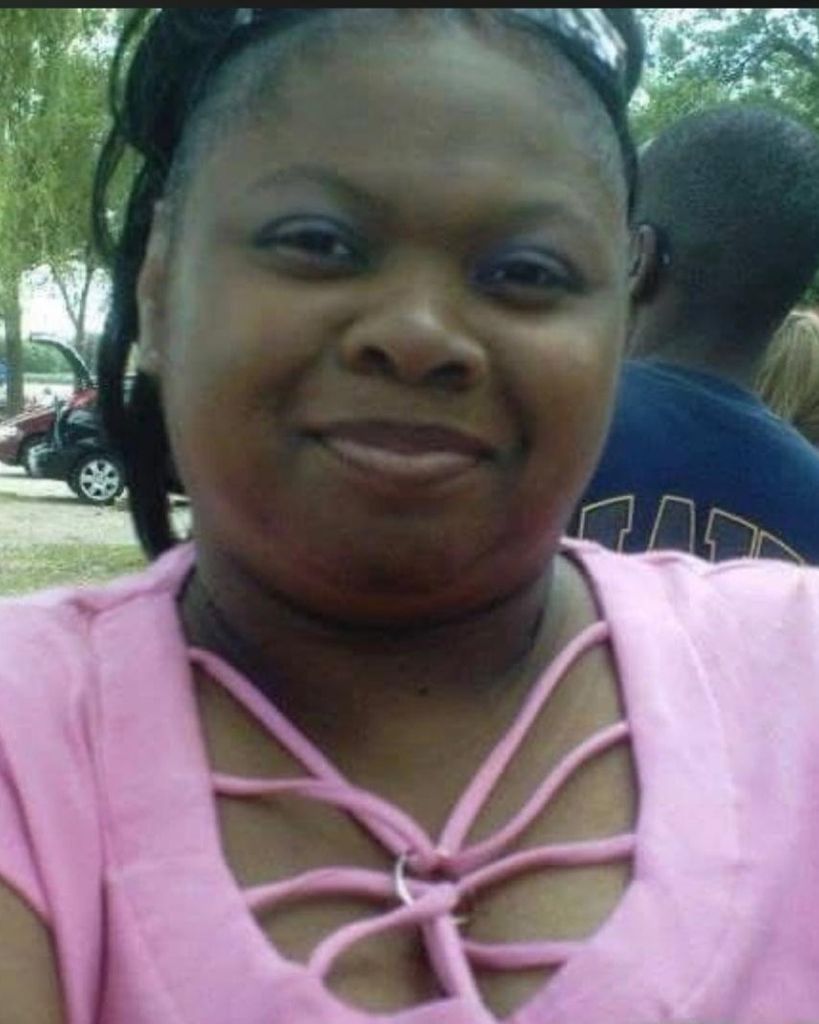 Gloria Armstrong