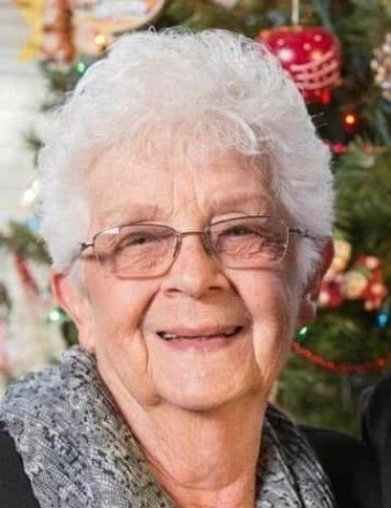 Evelyn Nee Thanepohn Strothman