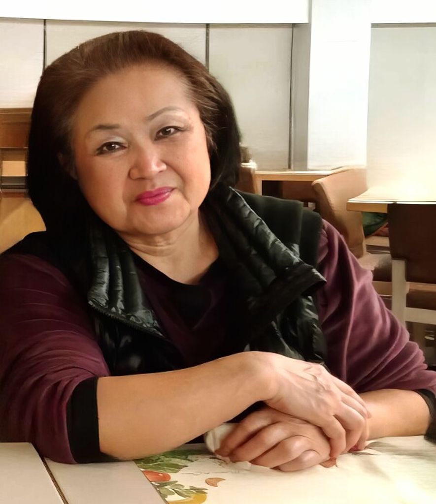 Szyaw “Julie” Lindsey (Beatty)