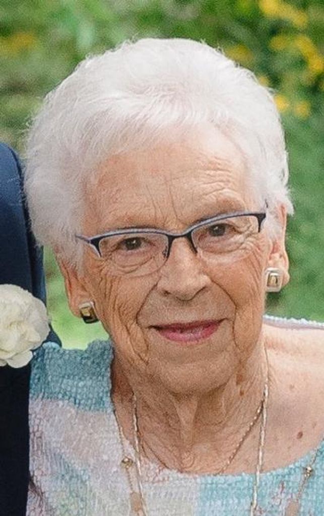 Carolyn Jean Trapp Edging Profile Photo