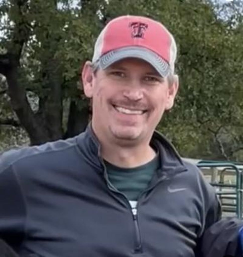 Erik Andrew Nelsen Profile Photo