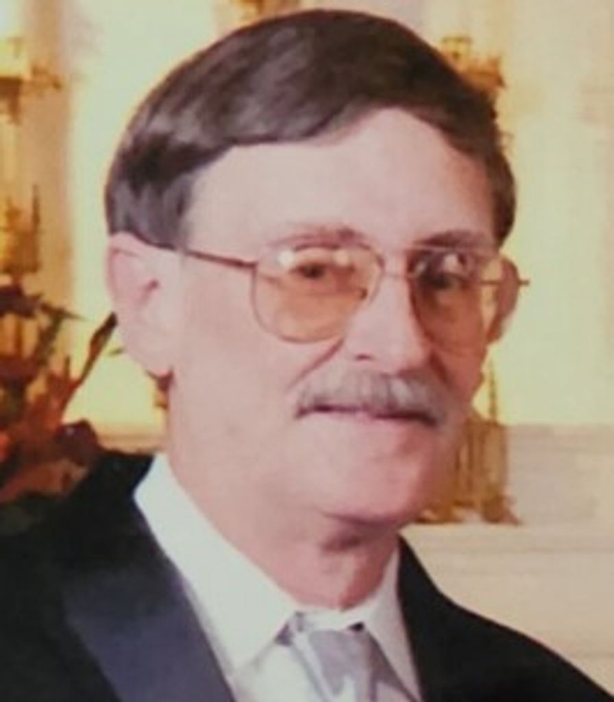 Michael Mihulec Profile Photo
