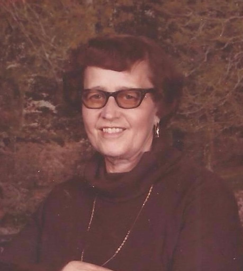 Frances  Lee Macomber