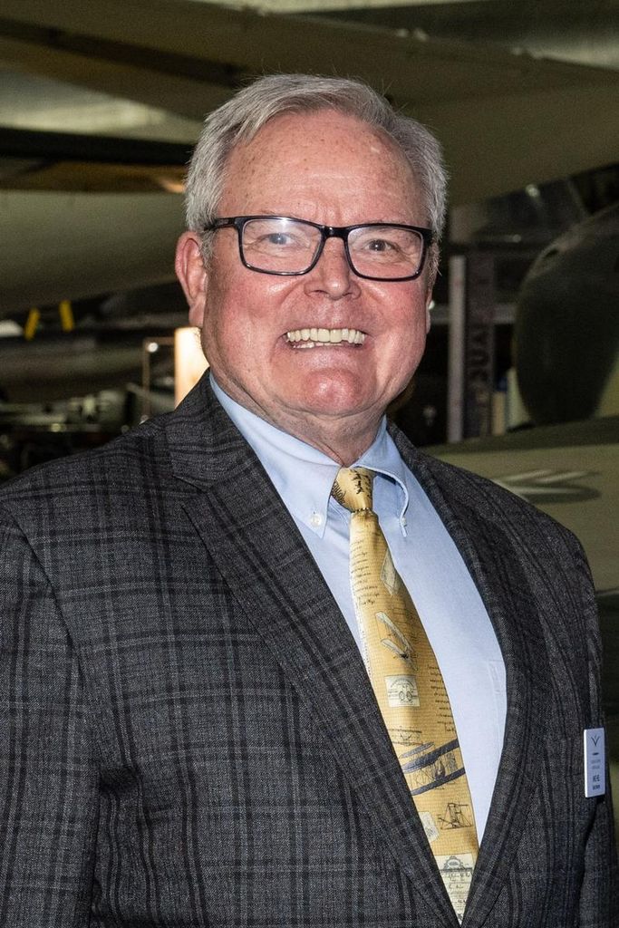 Michael Lloyd Heil Profile Photo
