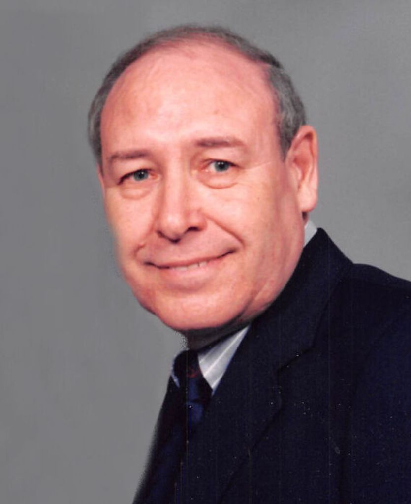 Paul T. Thacker Profile Photo