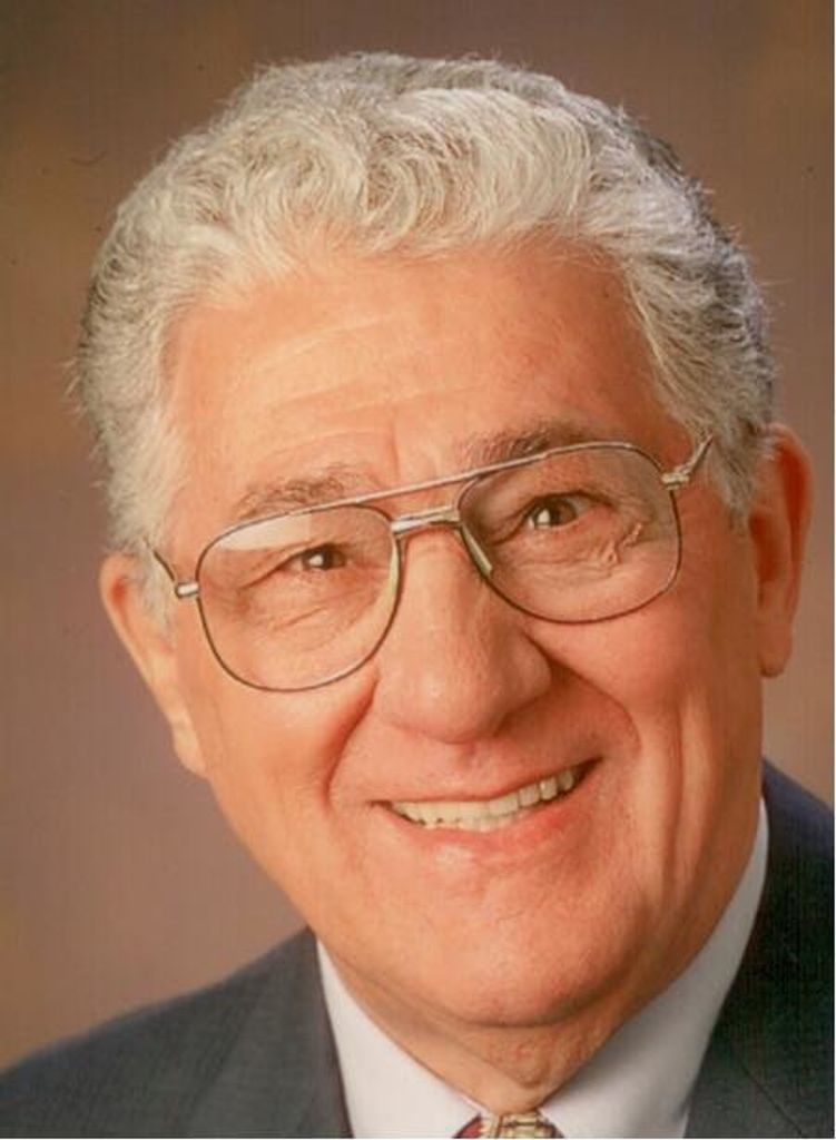 Frank Michael Rivelle Profile Photo