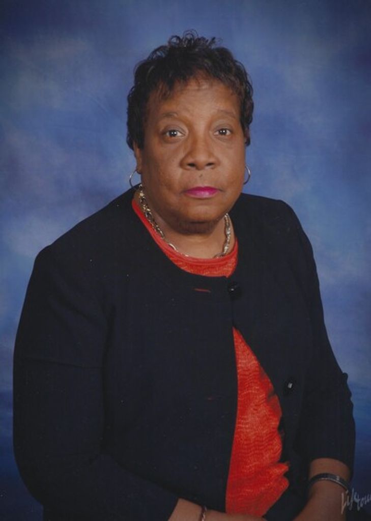 Elaine Lewis Mickens Profile Photo