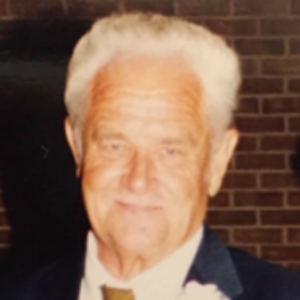Lloyd Brown
