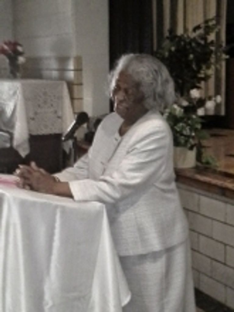 Mary Belle 'Robbie' (Hairston) Robinson Profile Photo