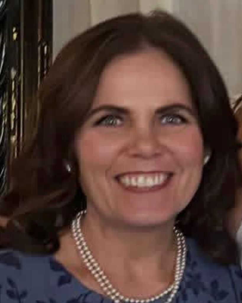 LeEllen Lovett Blackstone Profile Photo