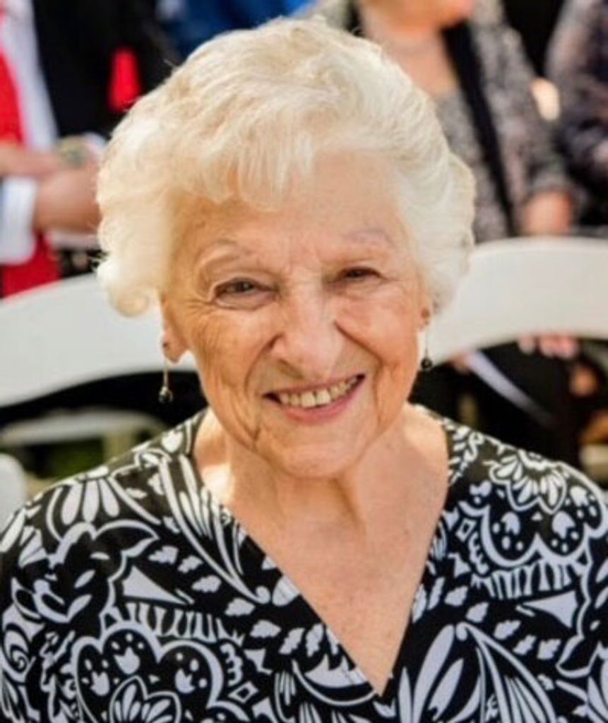Angeline Przybylski Profile Photo