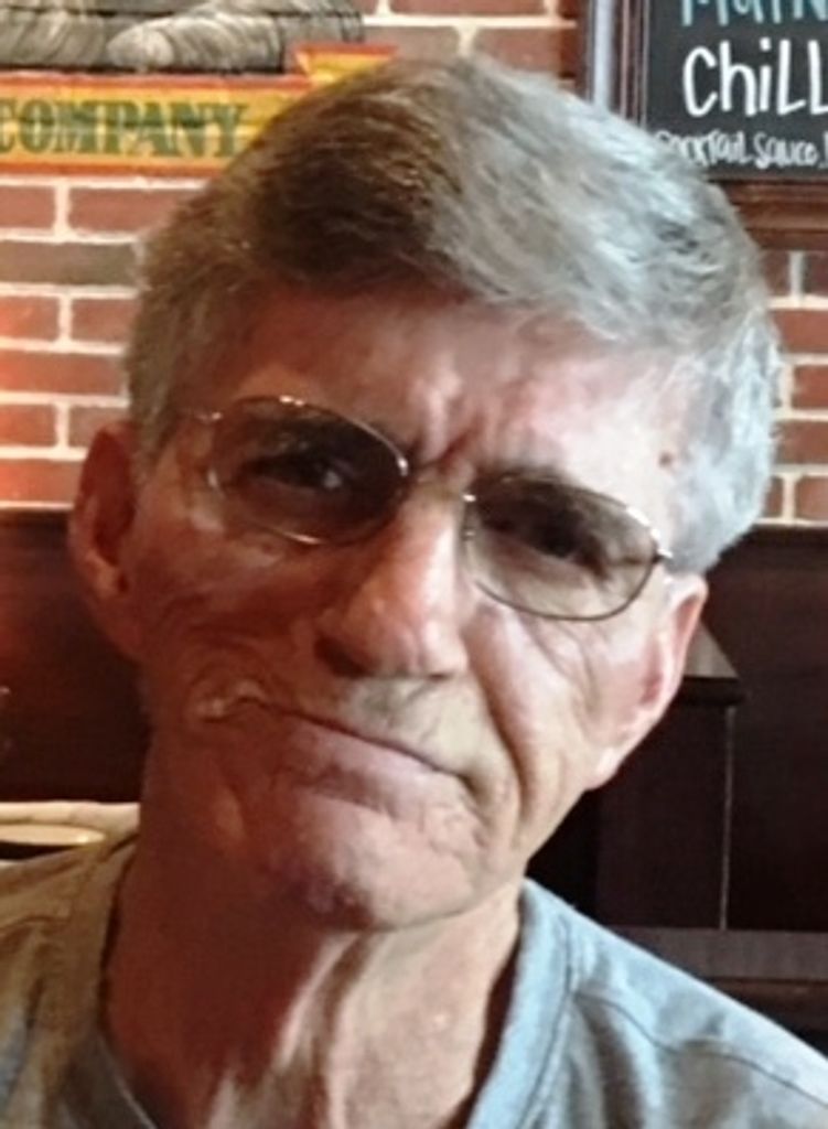 Kenneth Davis Profile Photo