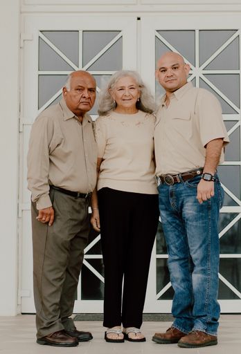 Eduardo C. Luna photo gallery thumbnail 78 of 184