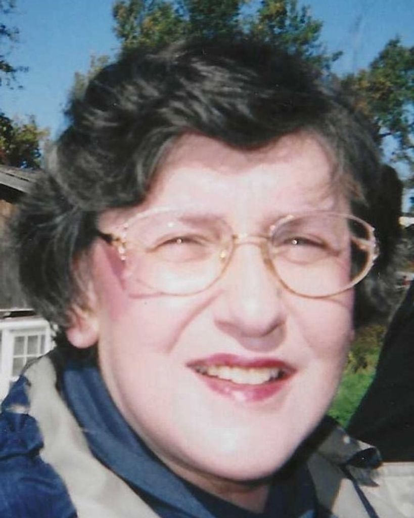Mary Jo Lombardo