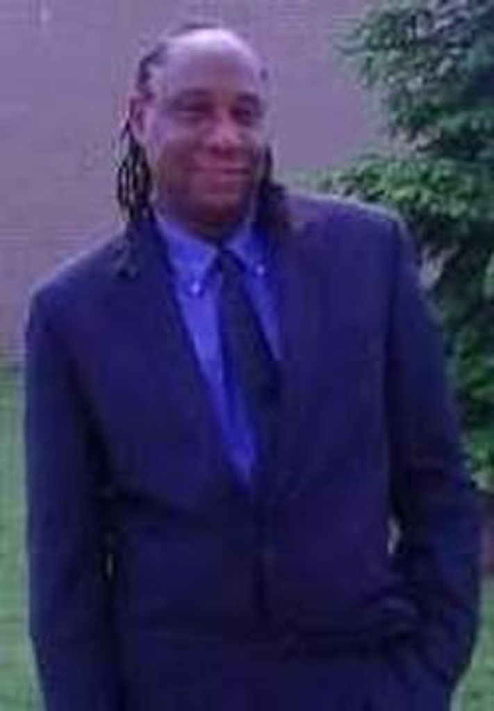Teddy Linel Alexander Profile Photo