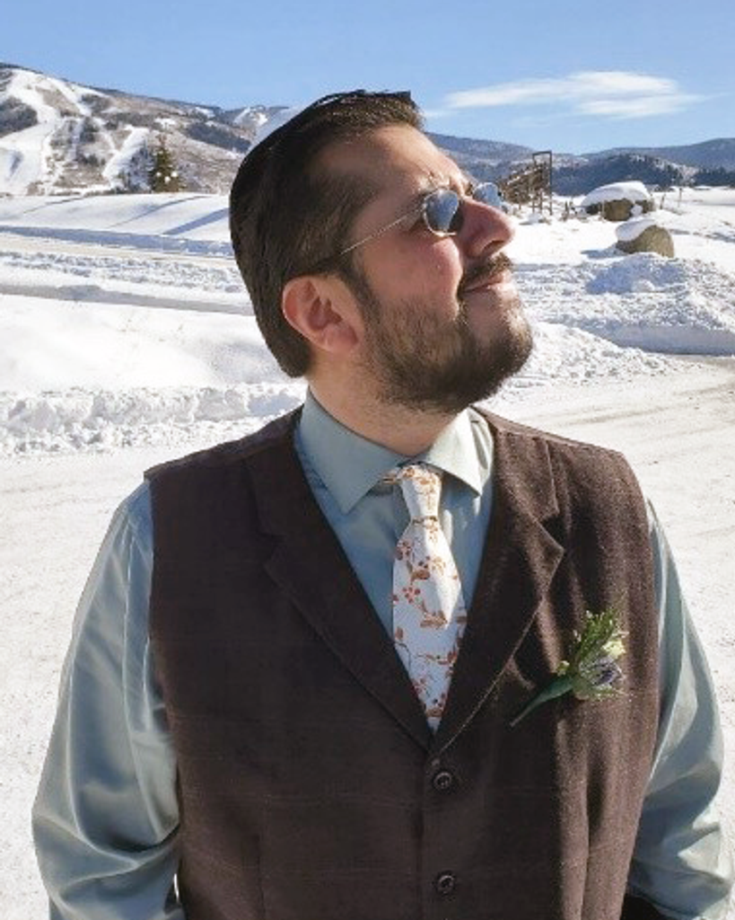 Issac Adrian Moreno Profile Photo