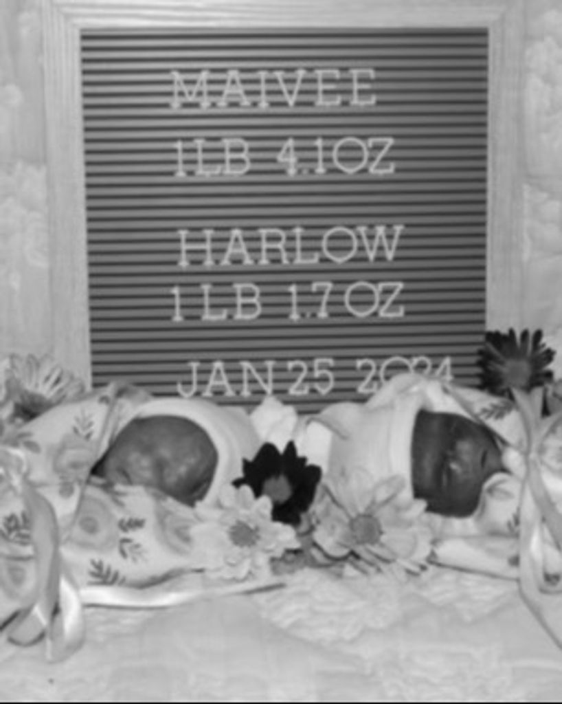 Maivee & Harlow Fearn Abraham