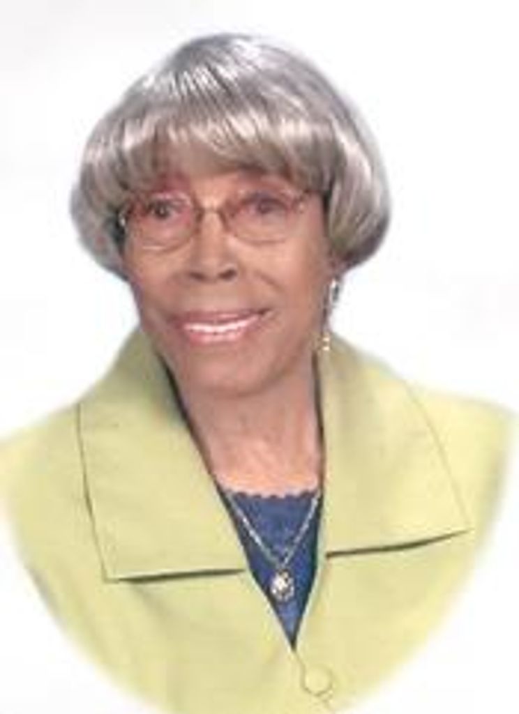 Mrs. Etra Simmons Profile Photo