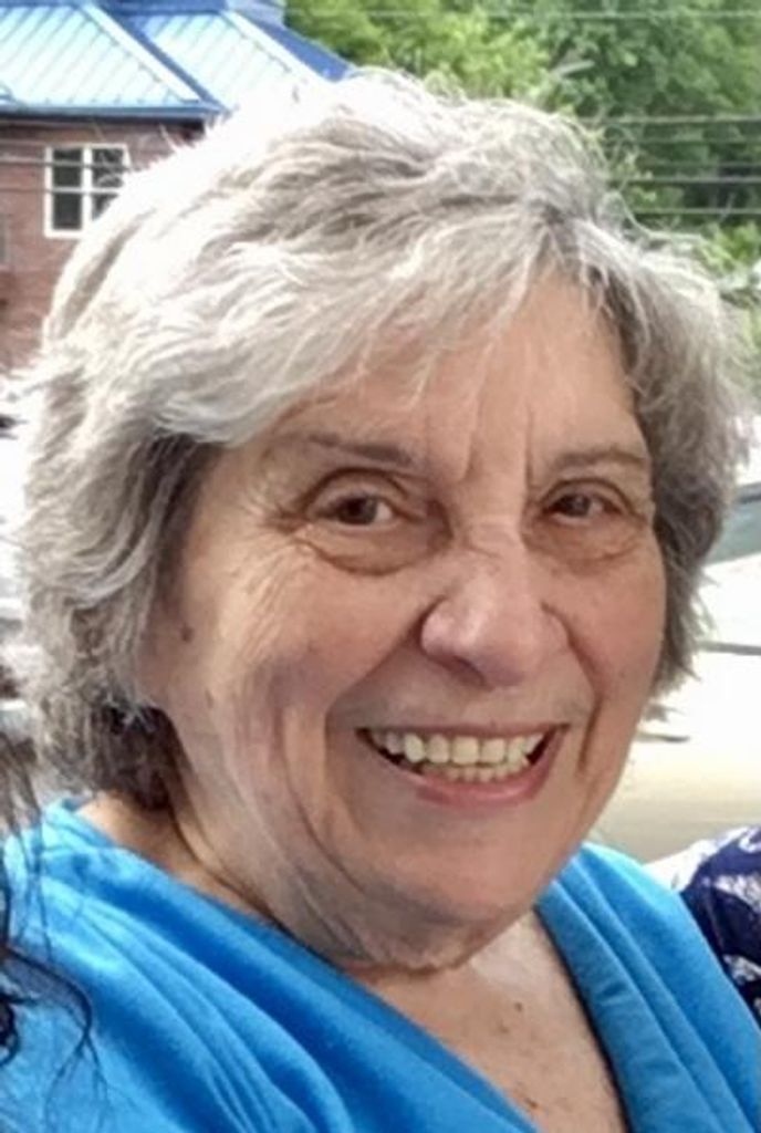 Claire Dunn Profile Photo