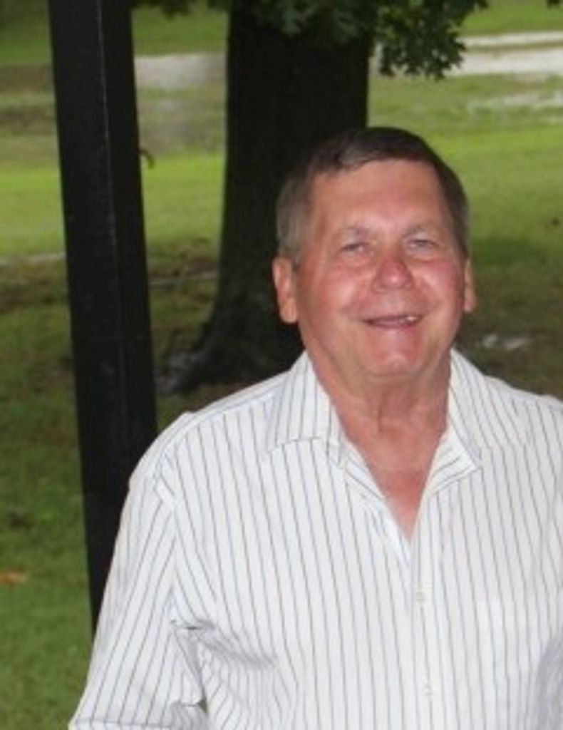 Robert "Robbie" Lee Holtz
