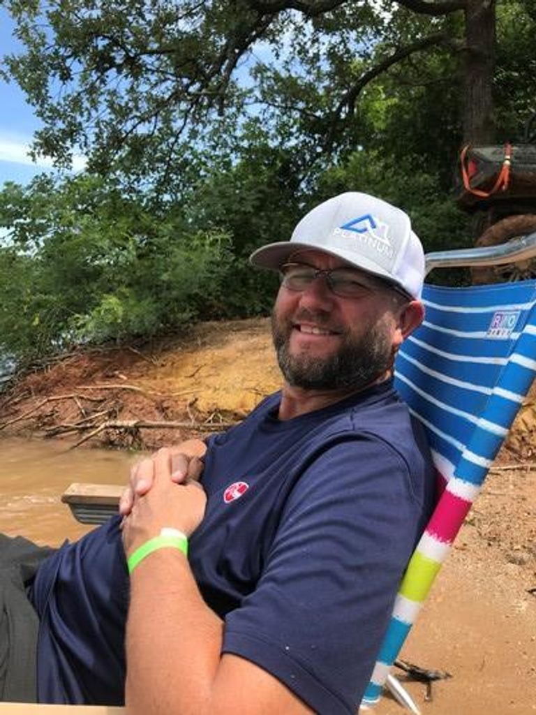 Christopher Lee Hawkins Profile Photo