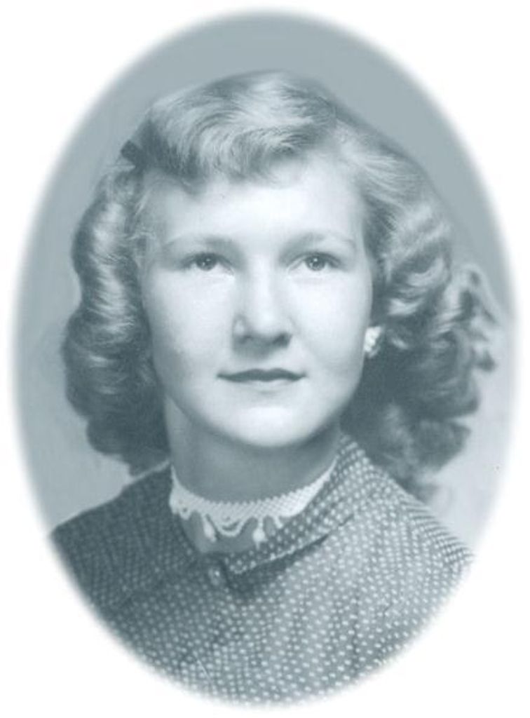 Fern Flynn Profile Photo