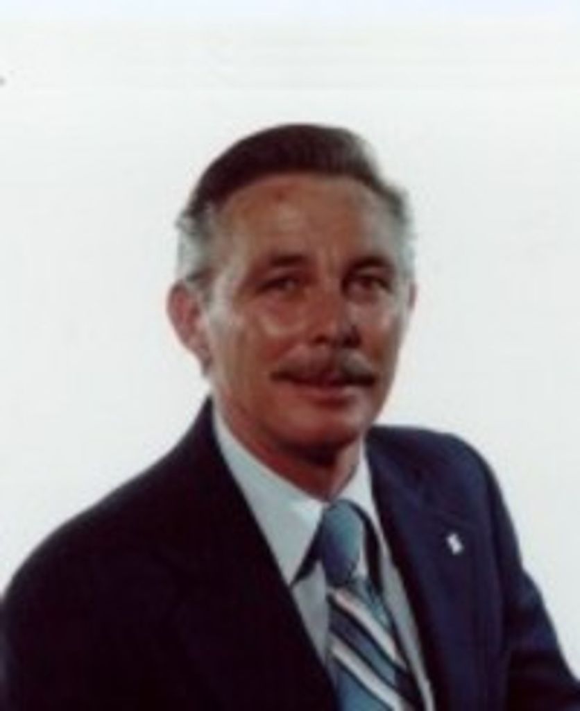 Raymond Hronek