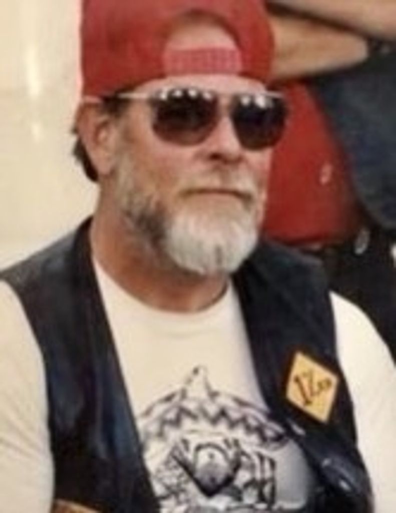 Bruce 'Earthquake' Mccarter Profile Photo